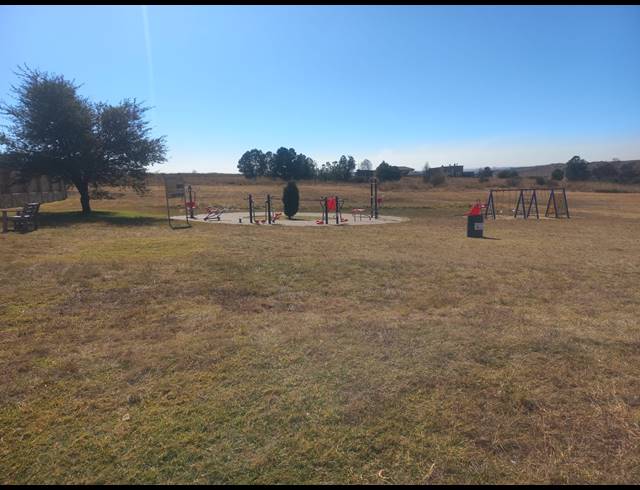 1,475M² VACANT LAND FOR SALE IN BERG EN DAL